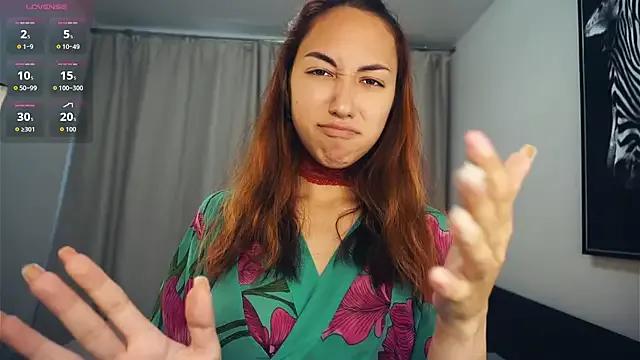 ErleneEggett — Slap that boobies thrue body