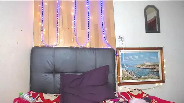 Esmeraldita782 on StripChat 