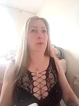 Estefania_Arce on StripChat 