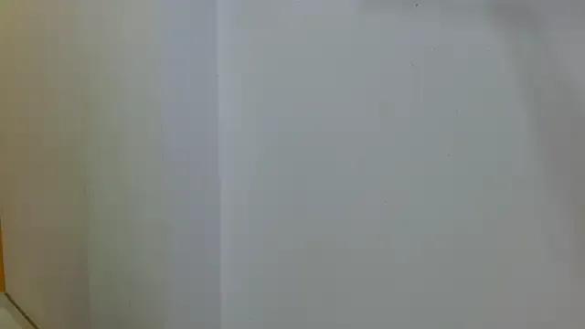 evaleribigtits18 on StripChat