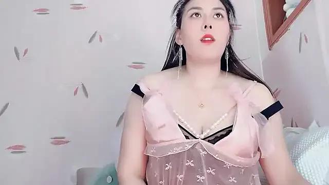 Eve5215 on StripChat 
