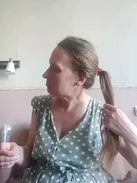 Evelina_cute on StripChat 