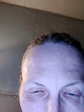 Evelina_cute on StripChat 