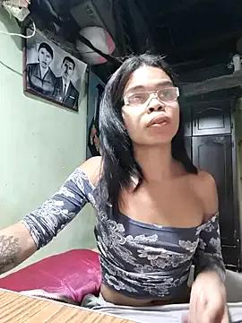 evelyn_wine on StripChat 