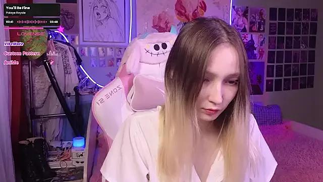 evierosen on StripChat 