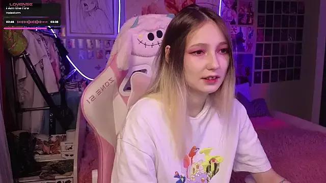 evierosen on StripChat 