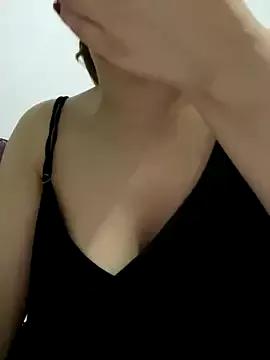 farah-36 on StripChat 
