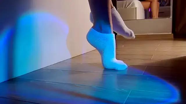 FeetVibe on StripChat 