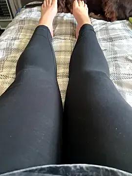 feetwithlottielou on StripChat 