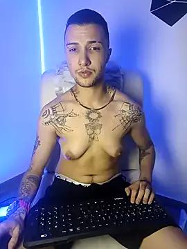 FEMTOMALE2 on StripChat