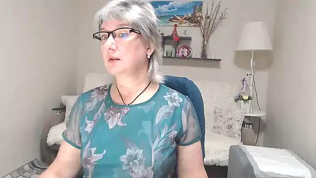 FleurMays on StripChat
