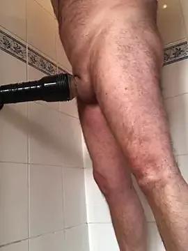 Free2cum4u on StripChat 