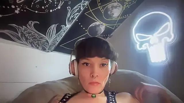 FRRANNKIE on StripChat 
