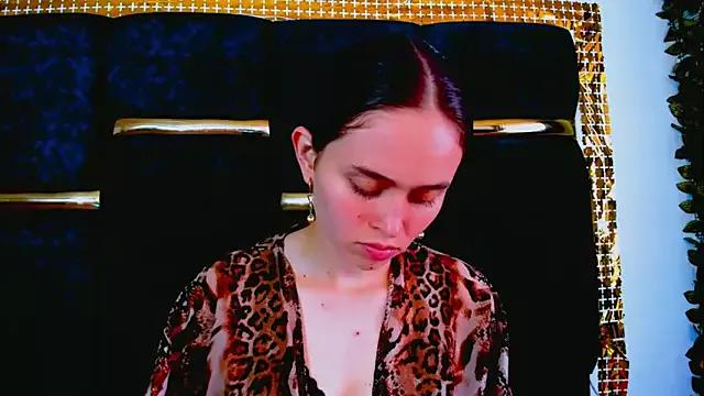 fulfill_fantasies1 on StripChat 