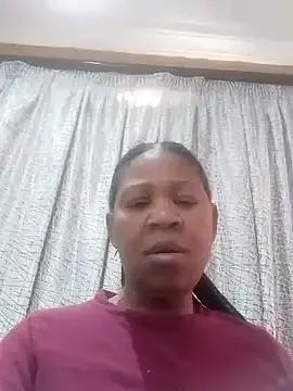 FUNYLADYxXX on StripChat