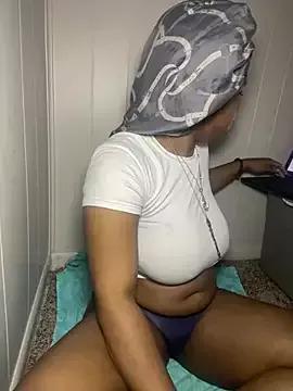 Galaxybabe23 on StripChat 