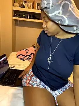 Galaxybabe23 on StripChat 
