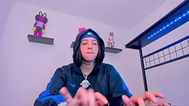 Gangster_Girl on StripChat 