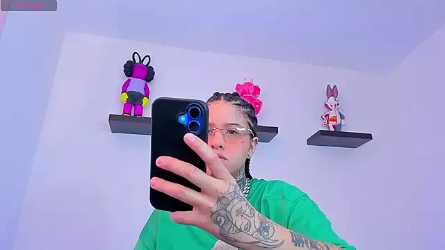 Gangster_Girl on StripChat 