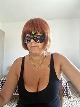 Gattina74 on StripChat 