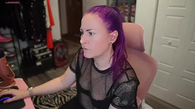 gennyrock on StripChat 