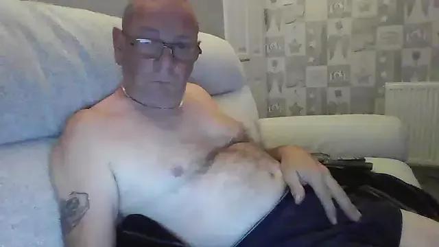 gibbo62 on StripChat 