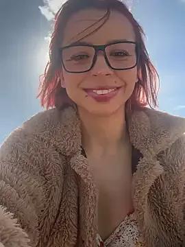 gigi_bunn on StripChat 