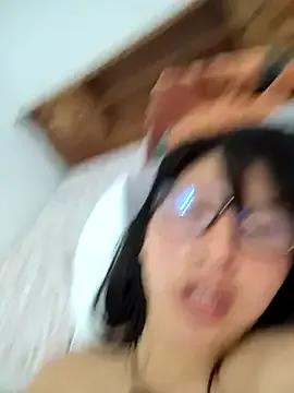 Giviper1 on StripChat 
