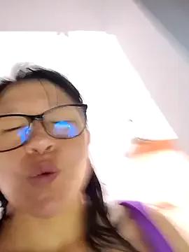 Giviper1 on StripChat 