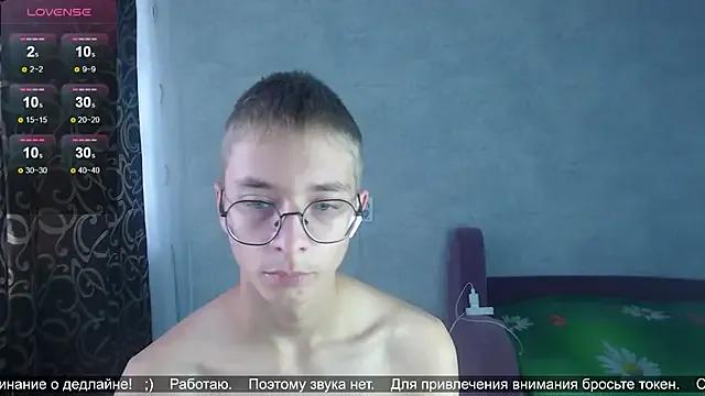 glasses_cat —  Cum show