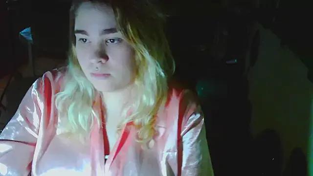 Glitchsoul on StripChat