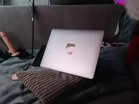 GoddessMonicaNylon on StripChat 