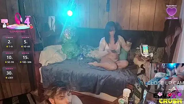 goddessxenvy on StripChat 