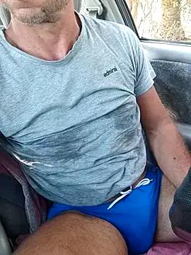 GreekGuyOutdoors on StripChat 
