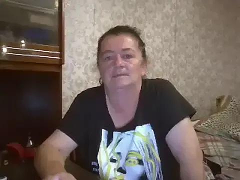 GypsiQueen2 on StripChat