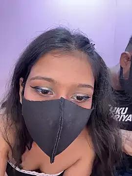 Haavsi_couple on StripChat 