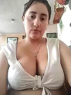 hanna_sky1 on StripChat 
