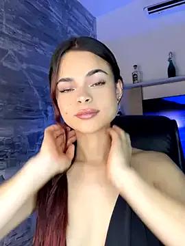 HannaRhodes on StripChat 