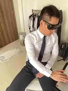 harrylouis1357 on StripChat 