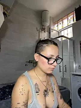 Hawitxui — Dildo dentro?