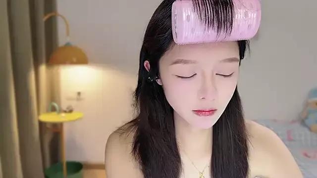 Hello-beibei on StripChat 