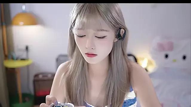 Hello-beibei on StripChat 