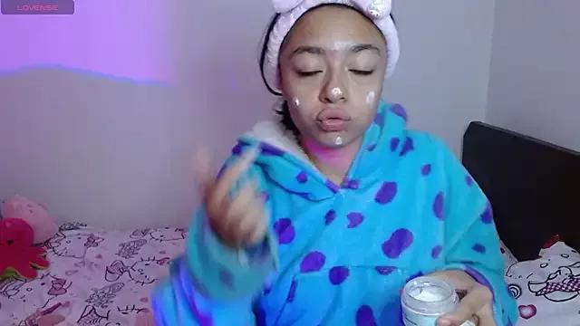 hellokitty__valery on StripChat 