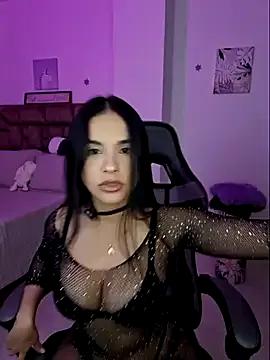 heyshaa on StripChat