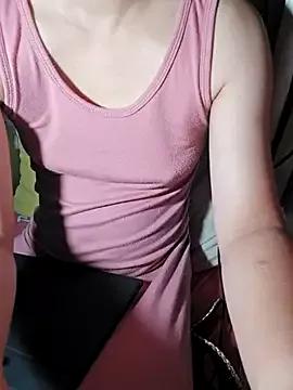 hihiakiko on StripChat 