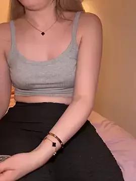 Holly-Glamour on StripChat 