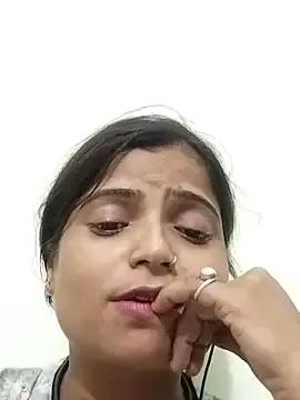 Hot-Pooja25 on StripChat