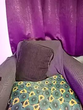 Hot_Urvi — Rainbow  Squirt