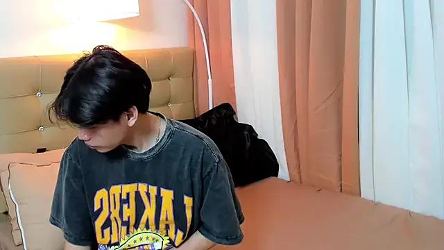 hotfreshdior on StripChat