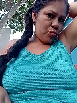 hotmom33 — Stranger touches my pussy